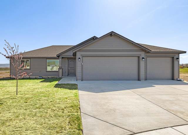 Property at 1613 Diamond Ave, Grandview, WA 98930, 3 beds, 2 baths