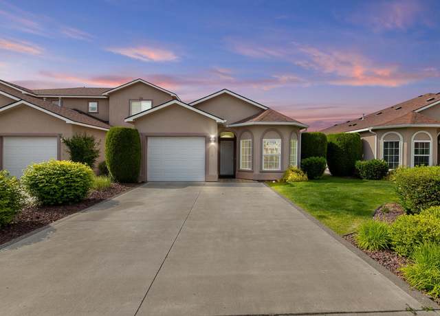 Property at 9910 Vincenzo Dr, Pasco, WA 99301, 2 beds, 2 baths