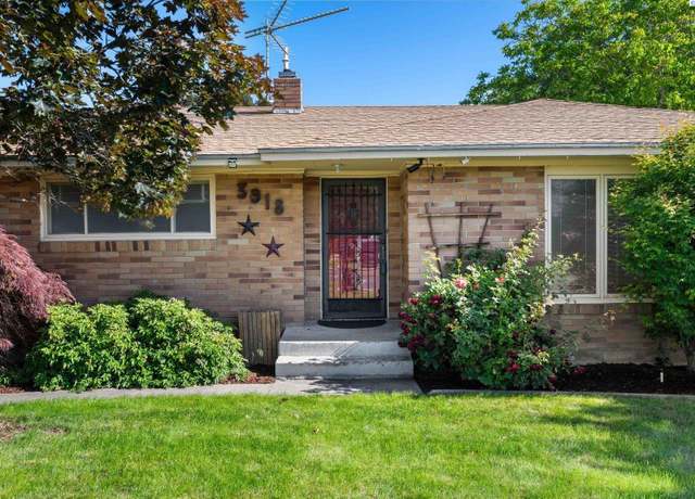 Property at 3918 W 4th Ave, Kennewick, WA 99336, 6 beds, 2 baths