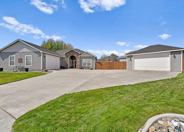 Property at 2331 Losino Ct, West Richland, WA 99353, 3 beds, 2 baths
