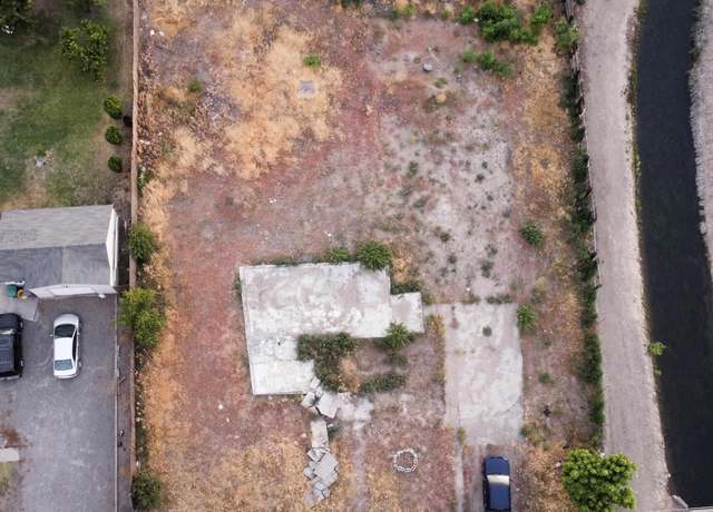 Property at 408 S Gum St, Kennewick, WA 99336