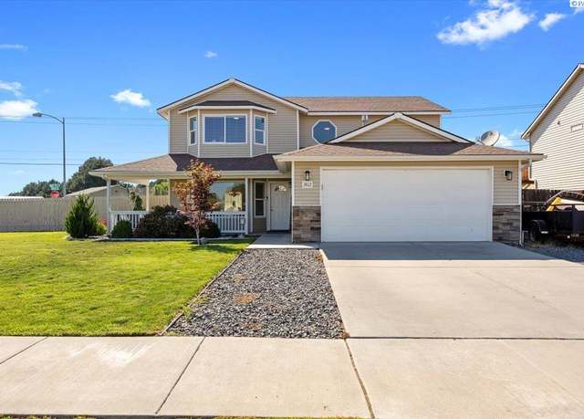 Property at 3812 Hayden Ln, Pasco, WA 99301, 4 beds, 0.5 baths
