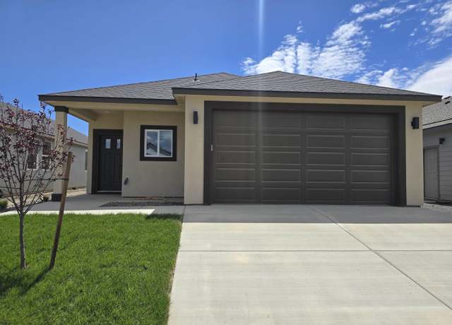 Property at 3593 Stardust St, Richland, WA 99352, 3 beds, 2 baths