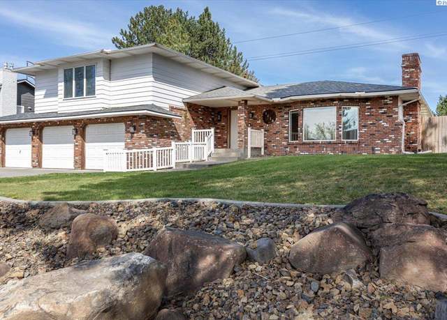 Property at 1110 W 22nd Ave, Kennewick, WA 99337, 4 beds, 3 baths