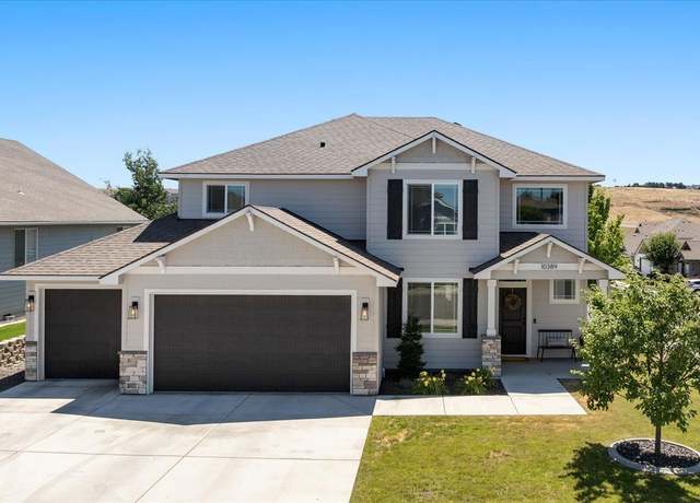 Property at 10389 W 17th Pl, Kennewick, WA 99338, 4 beds, 1.5 baths