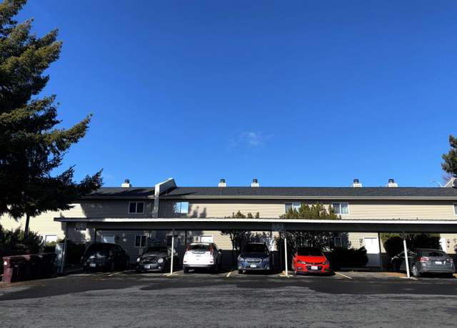 Property at 2005 NE Terreview A-3 Unit A-3, Pullman, WA 99163, 2 beds, 1.5 baths