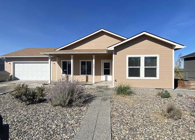 Property at 733 Tanglewood Dr, Richland, WA 99352, 2 beds, 2 baths