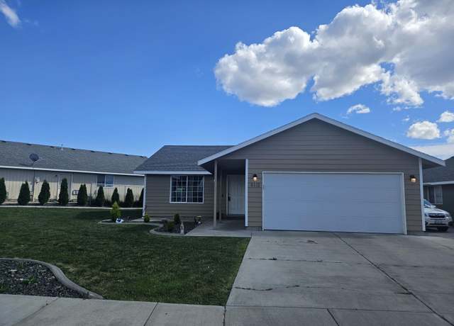 Property at 8112 Langara Dr, Pasco, WA 99301, 3 beds, 2 baths