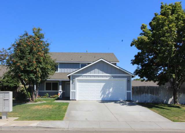 Property at 5719 Westport Ln, Pasco, WA 99301, 4 beds, 0.5 baths