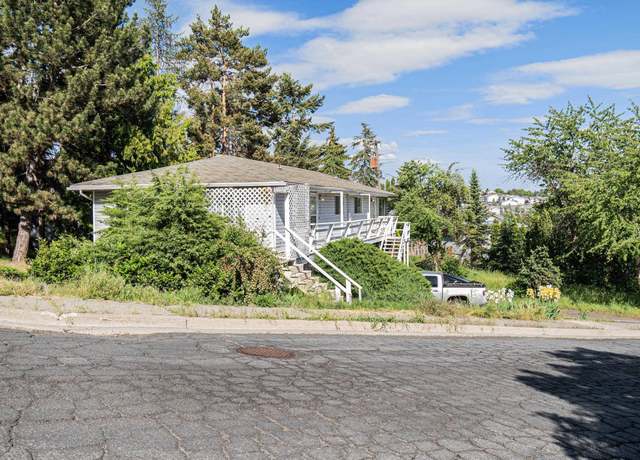 Property at 1430 NW Deane St, Pullman, WA 99163, 6 beds