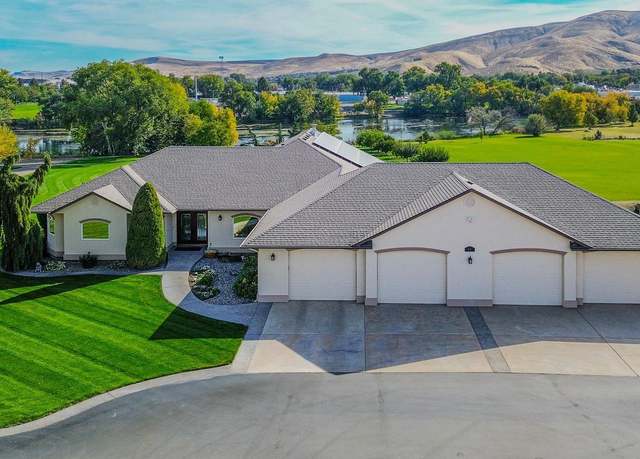 Property at 7501 S 1366 Pr Pr SW, Prosser, WA 99350, 4 beds, 2.5 baths