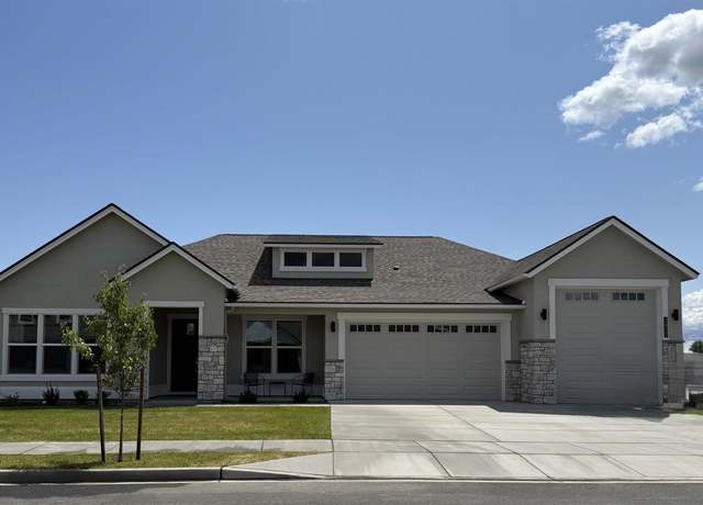 Property at 2822 Centerline Ave, Richland, WA 99354, 4 beds, 3 baths