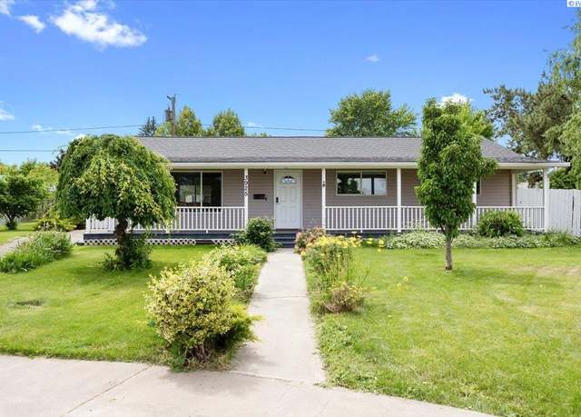 Property at 3925 W Okanogan Ave, Kennewick, WA 99336, 3 beds, 2 baths