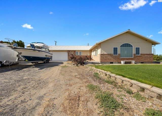 Property at 1000 Fairfield Dr #1001, Pasco, WA 99301, 3 beds, 3 baths
