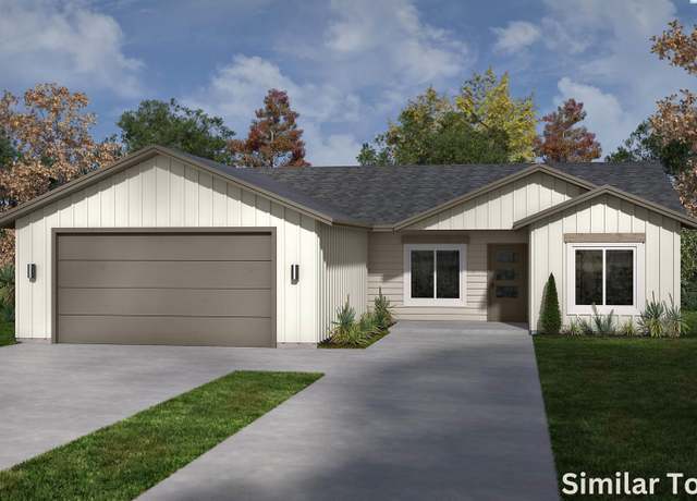 Property at 2601 S Beech St, Kennewick, WA 99337, 3 beds, 2 baths