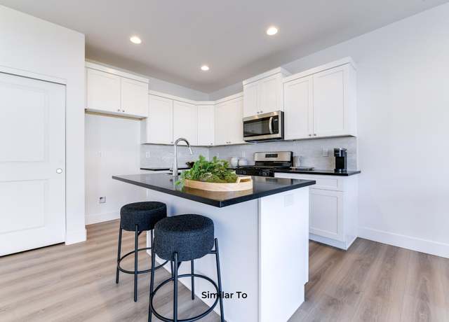 Property at 7581 Grapevine Ct, West Richland, WA 99353, 3 beds, 1.5 baths