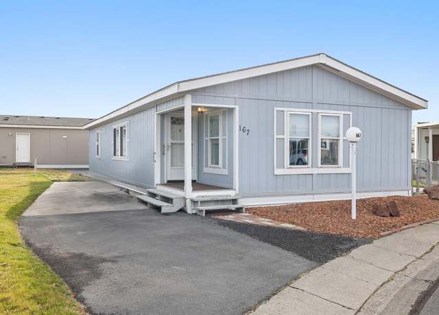 Property at 7901 W Clearwater Avenue #167 Ave #167, Kennewick, WA 99336, 3 beds, 2 baths