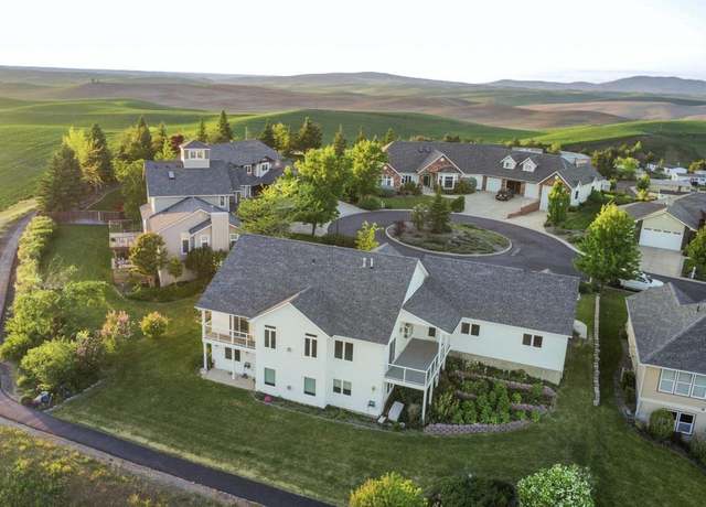 Property at 1815 NW Nicole Ct, Pullman, WA 99163, 5 beds, 3 baths