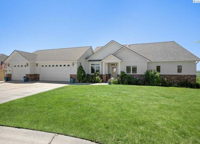 Property at 1815 NW Nicole Ct, Pullman, WA 99163, 5 beds, 3 baths