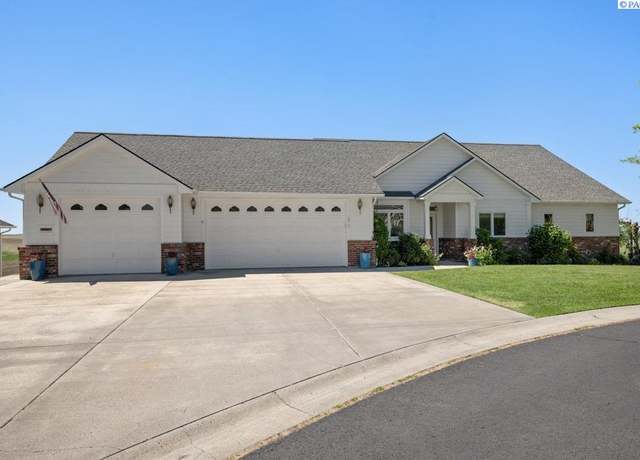 Property at 1815 NW Nicole Ct, Pullman, WA 99163, 5 beds, 3 baths