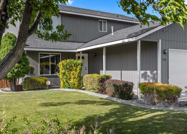 Property at 6707 Ebbets Dr, Pasco, WA 99301, 4 beds, 2.5 baths