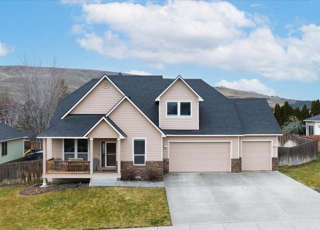 Property at 3529 Hanstead St, Richland, WA 99352, 4 beds, 2.5 baths