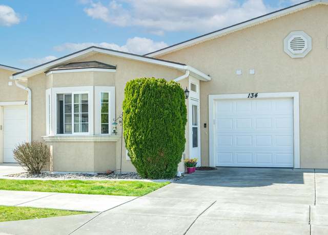 Property at 134 S Tweedt Pl, Kennewick, WA 99336, 3 beds, 2 baths
