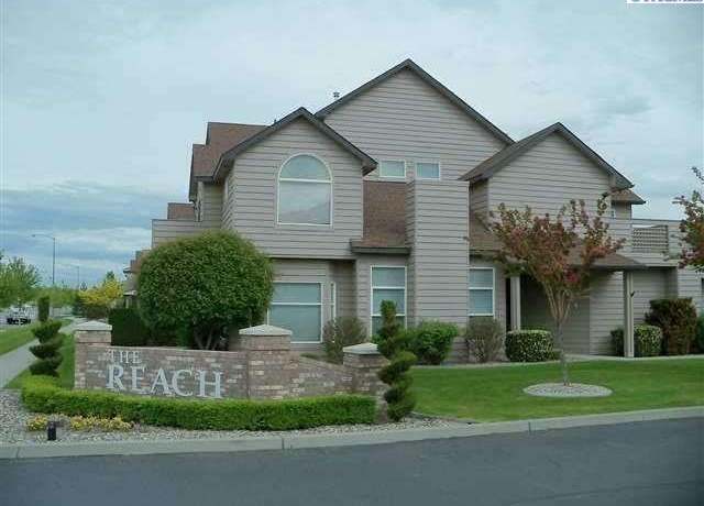 Property at 431 Columbia Point Dr, Richland, WA 99352, 3 beds, 2.5 baths
