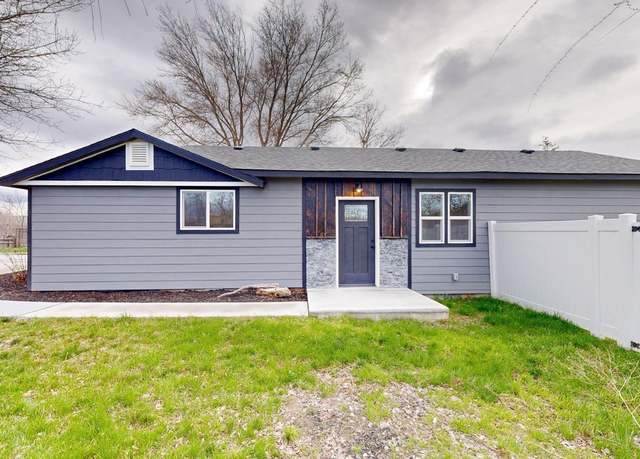 Property at 1305 Grace Ct, Benton City, WA 99320, 3 beds, 2 baths