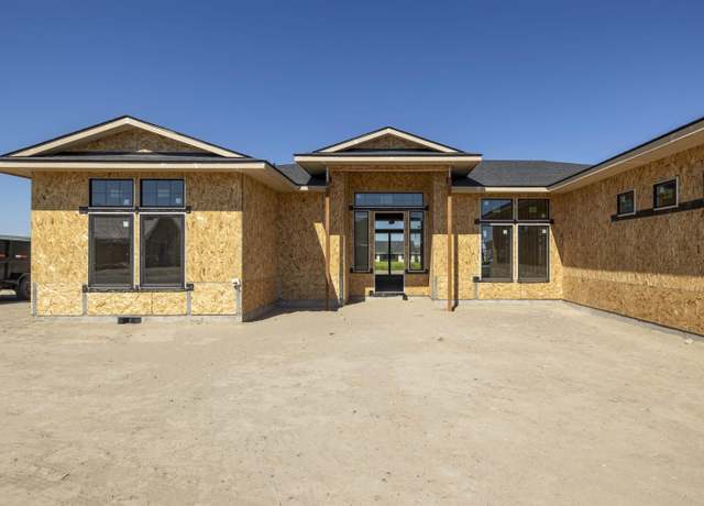 Property at 7008 Grange St, Kennewick, WA 99338, 4 beds, 2.5 baths