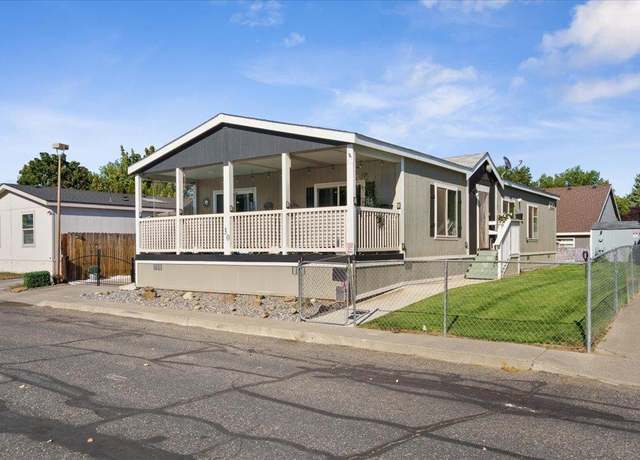 Property at 30 Mercury Dr, Richland, WA 99354, 3 beds, 2 baths