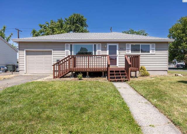 Property at 500 Blue St, Richland, WA 99354, 3 beds, 2 baths