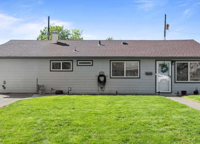 Property at 2404 Camden St, Richland, WA 99352, 3 beds, 1 bath