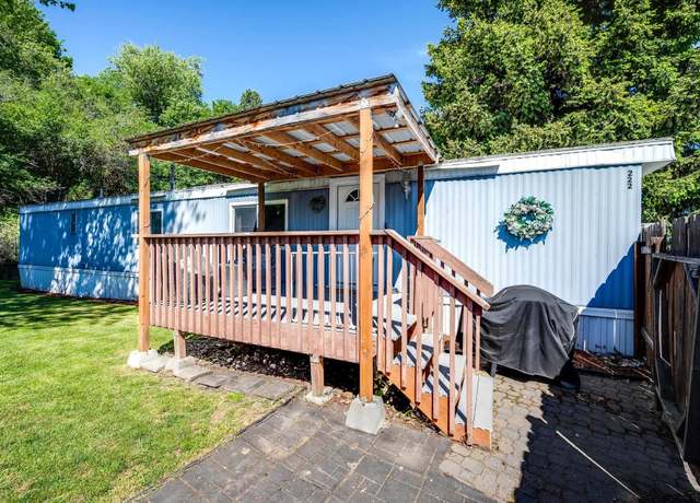 Property at 1155 SE Professional Mall Blvd #222 Blvd #222, Pullman, WA 99163, 2 beds, 1 bath