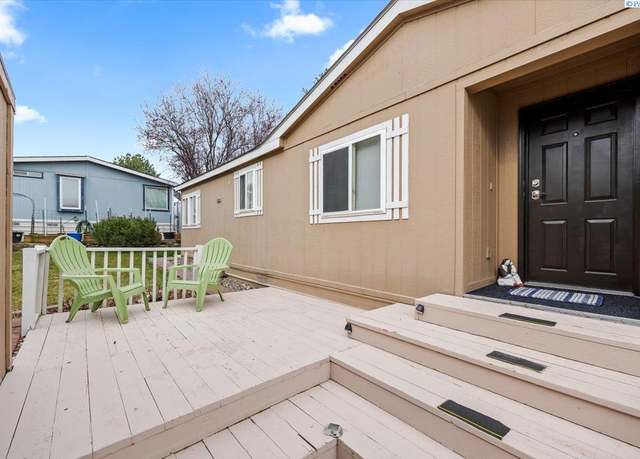Property at 3324 W 19th Ave #138 Ave #138, Kennewick, WA 99338, 3 beds, 2 baths