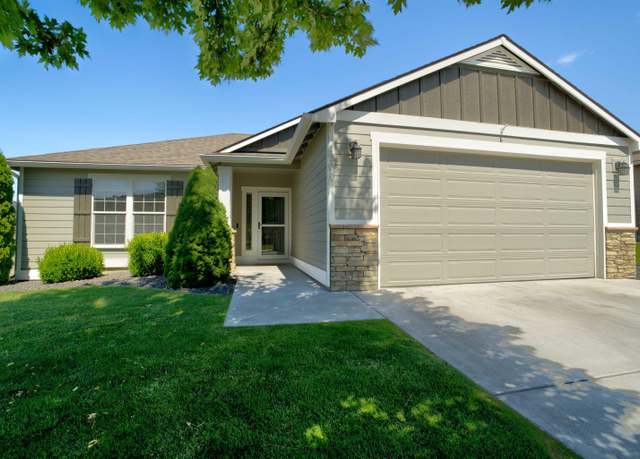 Property at 1809 S Jefferson Pl, Kennewick, WA 99338, 3 beds, 2 baths