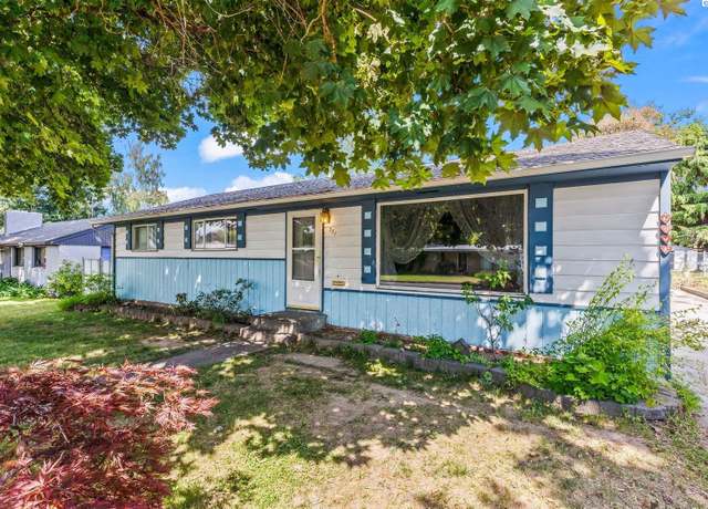 Property at 321 N 29th Ave, Yakima, WA 98902, 4 beds, 1.5 baths