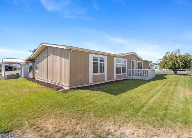 Property at 312 S Columbia Center Blvd. #89 Blvd #89, Kennewick, WA 99336, 3 beds, 2 baths