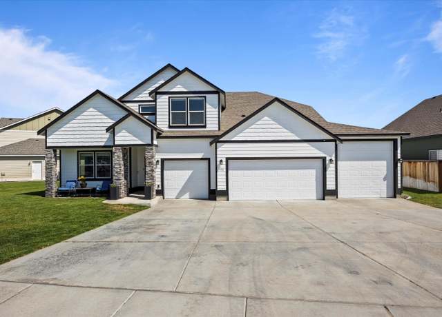 Property at 874 Pikes Peak Dr, West Richland, WA 99353, 5 beds, 2 baths