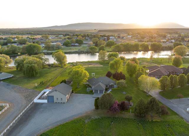 Property at 97218 N Northstar Prne, West Richland, WA 99353, 3 beds, 2.5 baths