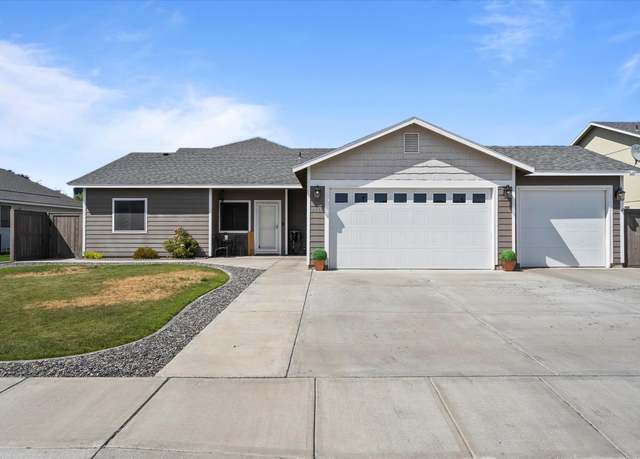 Property at 4415 Kubota Ln, Pasco, WA 99301, 4 beds, 3 baths