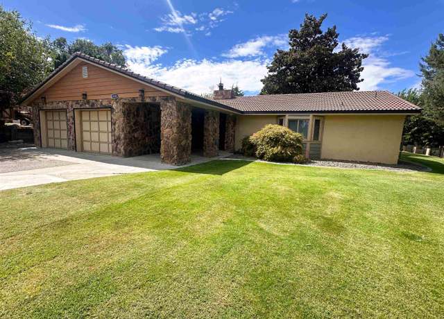 Property at 4506 S Rainier Ct, Kennewick, WA 99337, 3 beds, 2 baths