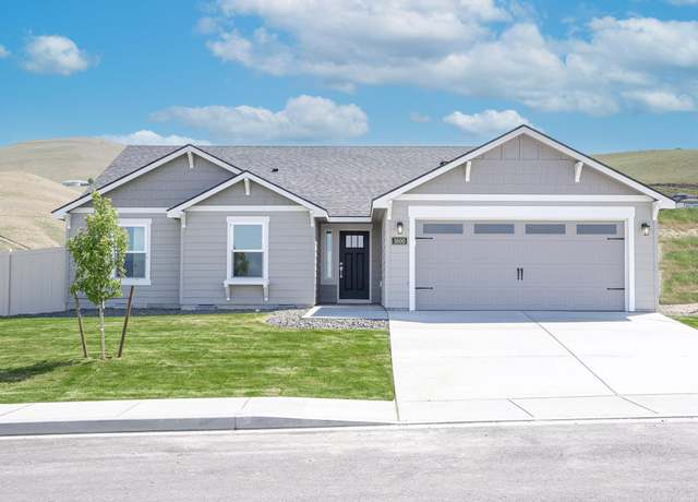 Property at 1600 SW Kelandren Dr, Prosser, WA 99350, 3 beds, 2 baths