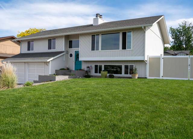Property at 625 NW Crescent Ave, Sunnyside, WA 98944, 4 beds, 2 baths