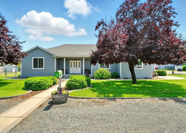 Property at 4316 W Dougville Rd, Pasco, WA 99301, 3 beds, 2.5 baths