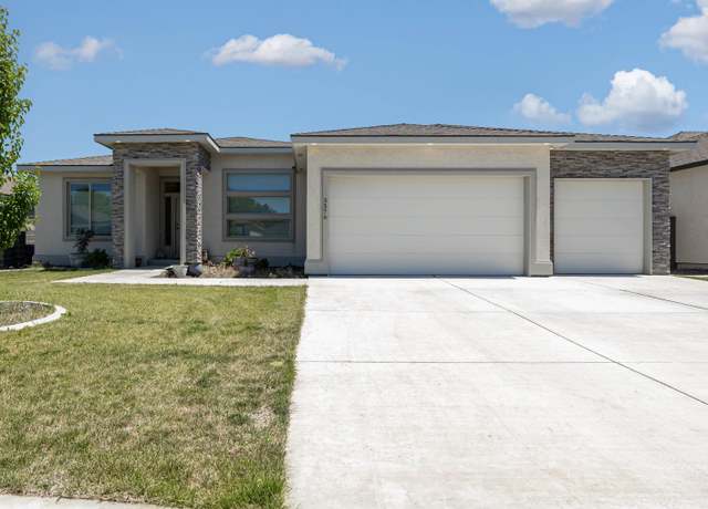 Property at 3576 Curtis Dr, West Richland, WA 99353, 4 beds, 3 baths