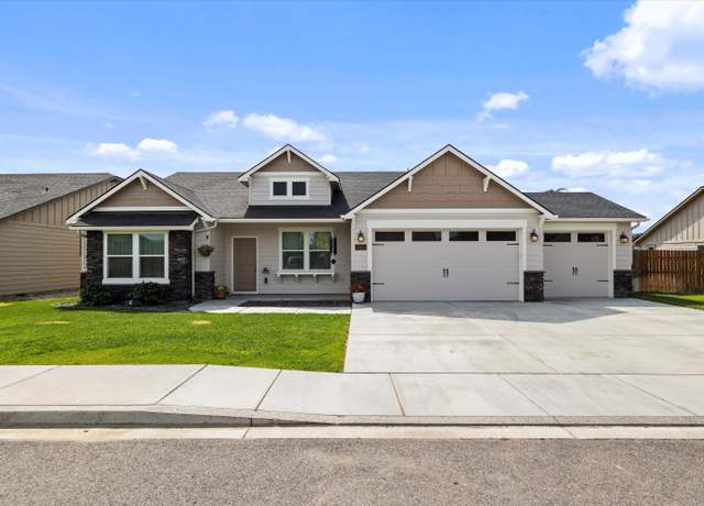 Property at 5810 Wallowa Ln, Pasco, WA 99301, 4 beds, 2 baths