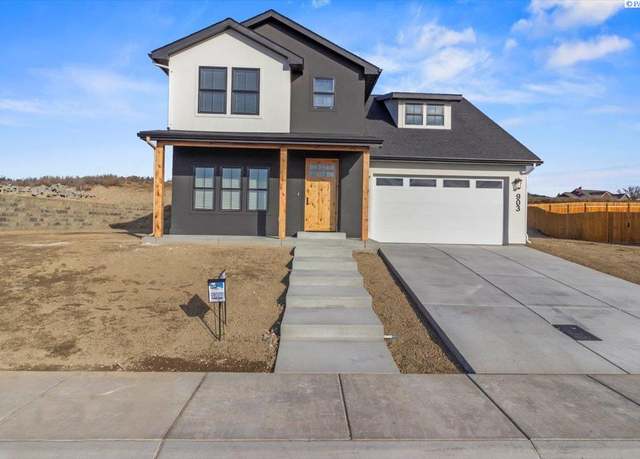 Property at 903 Ellen Ln, Zillah, WA 98953, 4 beds, 3 baths