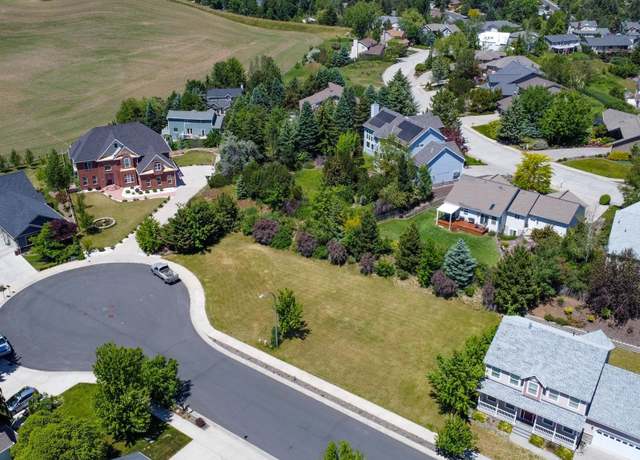 Property at 620 SW Sundance Ct, Pullman, WA 99163