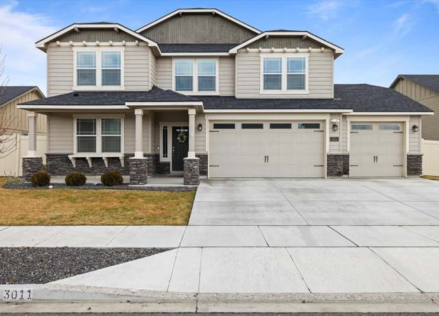 Property at 3011 S Dawes Pl, Kennewick, WA 99338, 5 beds, 3 baths
